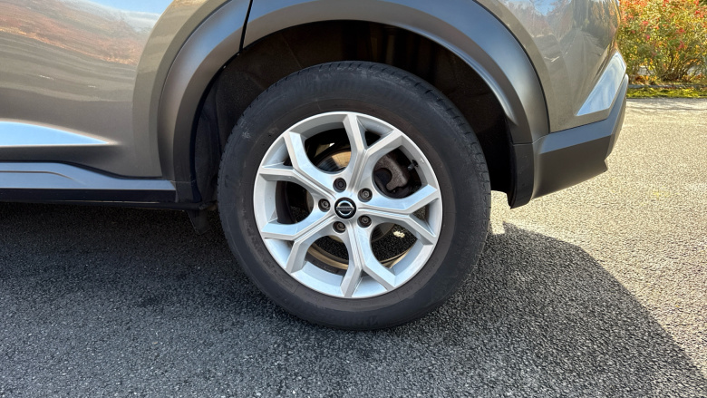 Nissan Juke 1.0 DiG-T 114 N-Connecta 5dr Petrol Hatchback